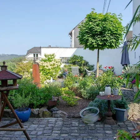 Ferienwohnung In Karin's Garten Appartement Hausen-Wied
